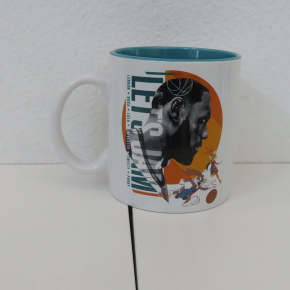 Looney Tunes Space Jam: A New Legacy Lebron James Mug Cup 20 oz. - Picture 1 of 4